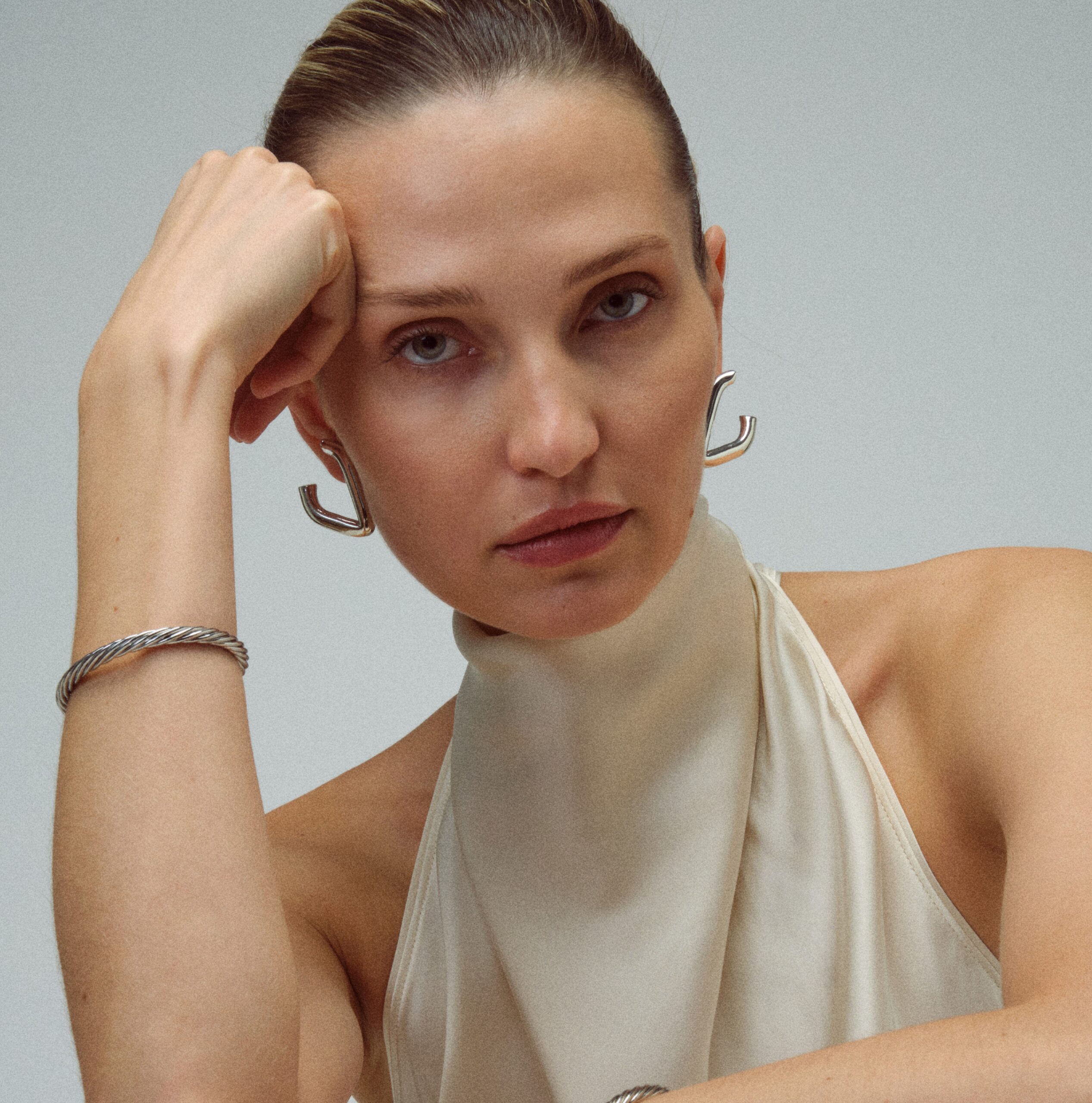 Bia Silver Earrings - Görsel 4