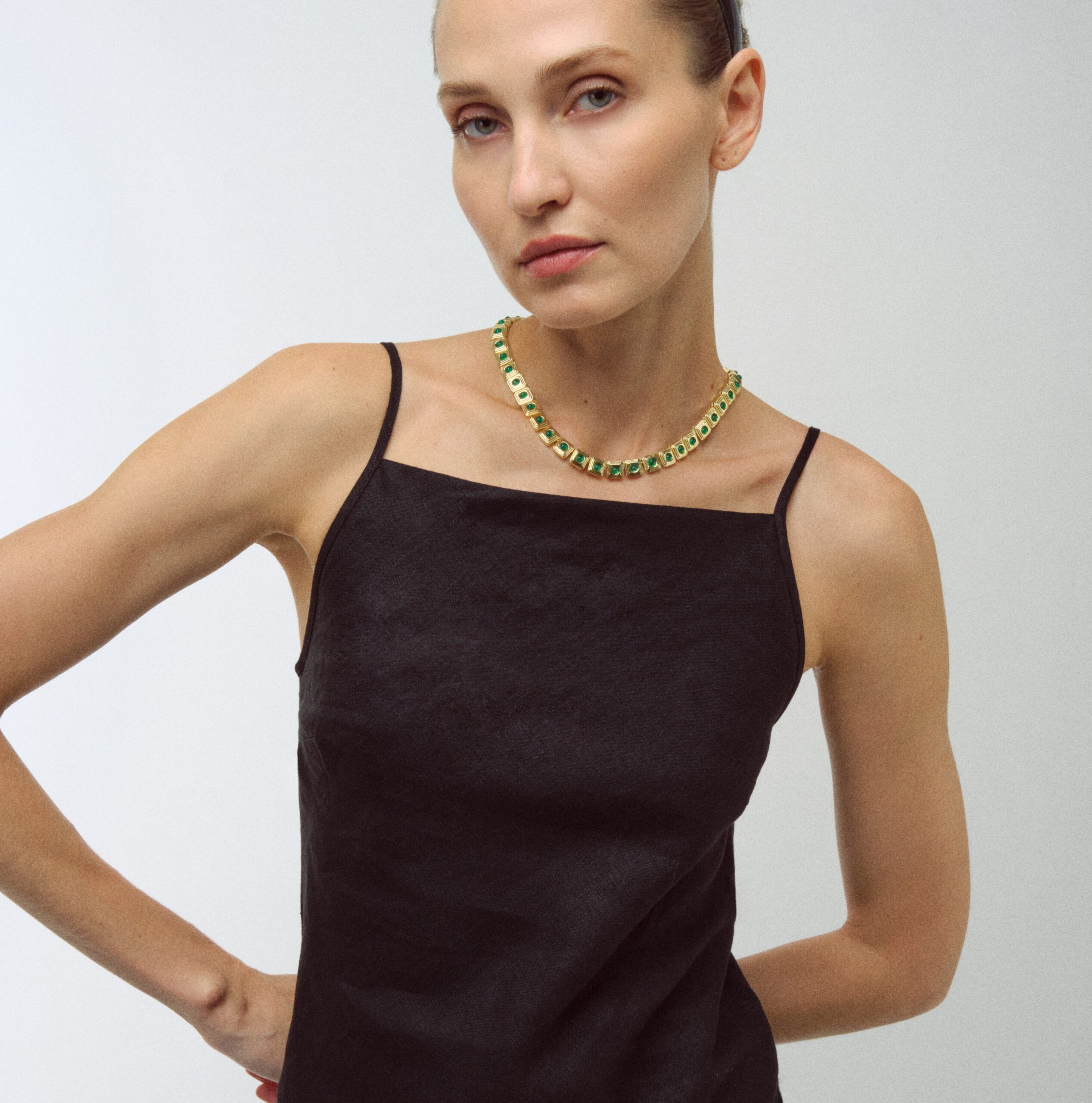 Cassandra Emerald Necklace - Görsel 4