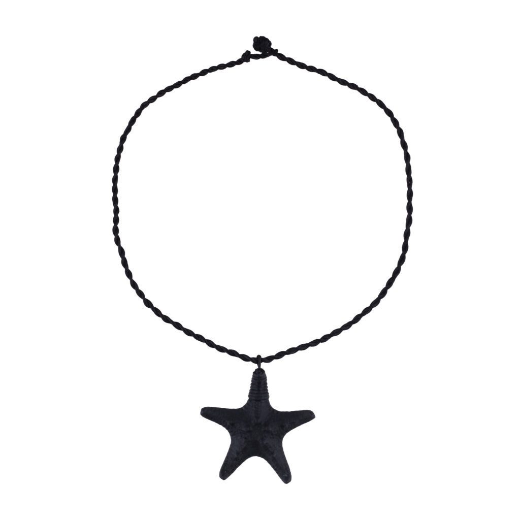 Maris Necklace Black
